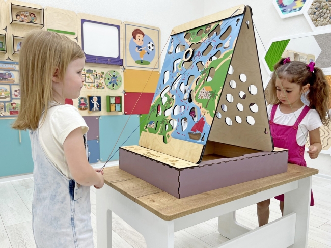 Настольная развивающая игра «Тайные тропы» Настольная развивающая игра «Тайные тропы»