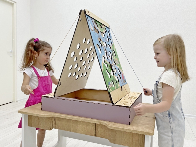 Настольная развивающая игра «Тайные тропы» Настольная развивающая игра «Тайные тропы»