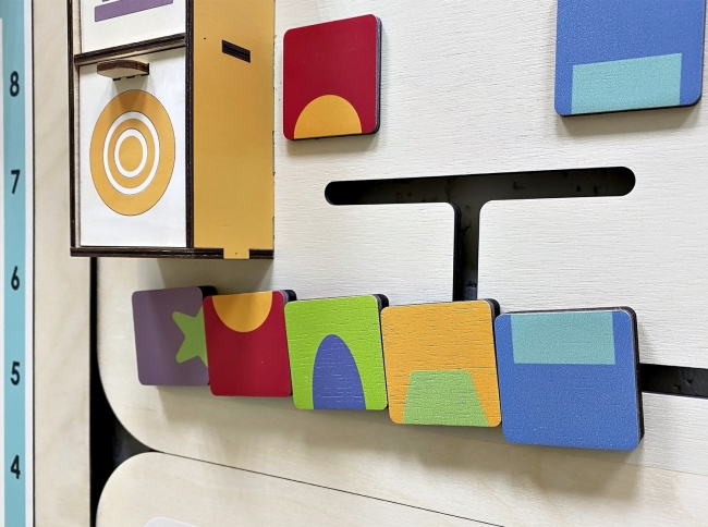 «Наши чемпионы» - Дидактическая настенная панель «Наши чемпионы» - Дидактическая настенная панель