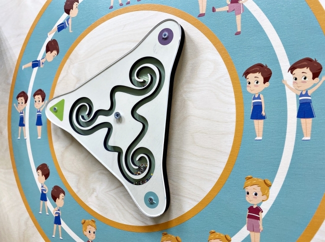 «Наши чемпионы» - Дидактическая настенная панель «Наши чемпионы» - Дидактическая настенная панель