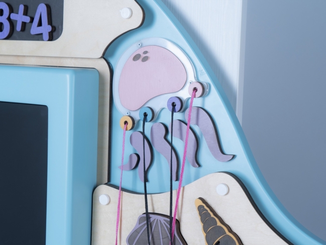 Интерактивный бизиборд «Кит Айван» Интерактивный бизиборд «Кит Айван»