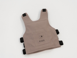 "Утяжелённый жилет" с изменяемым весом от 0.2 до 3.1 кг. для занятий с детьми. "Утяжелённый жилет" с изменяемым весом от 0.2 до 3.1 кг. для занятий с детьми.