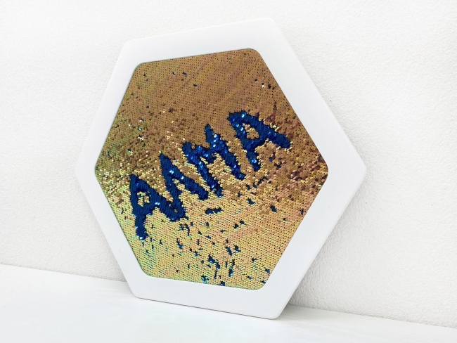 Декоративная тактильная панель - «Радужная пайетка»