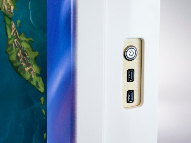 «ЦВЕТА РОССИИ» - Интерактивная панель оформленная в стилистике российского триколора «ЦВЕТА РОССИИ» - Интерактивная панель оформленная в стилистике российского триколора