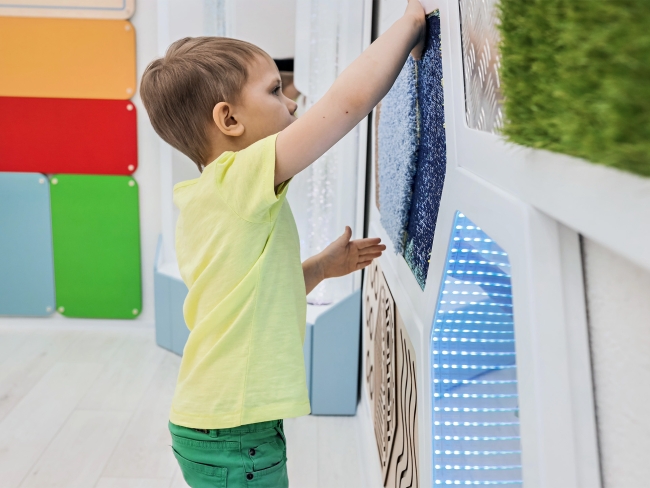 Декоративная тактильная панель с подсветкой - «Космос» Декоративная тактильная панель с подсветкой - «Космос»