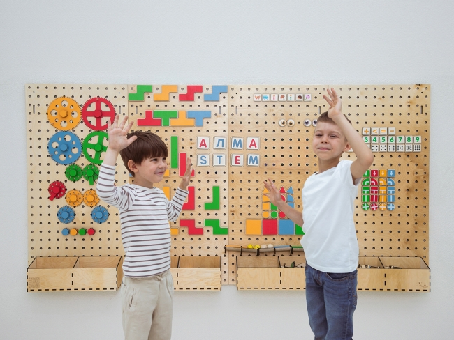 Стена для конструирования "АЛМА STEM" Стена для конструирования "АЛМА STEM"