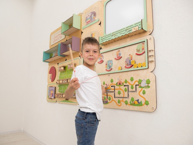 Дидактическая настенная панель «Семейные ценности» Дидактическая настенная панель «Семейные ценности»