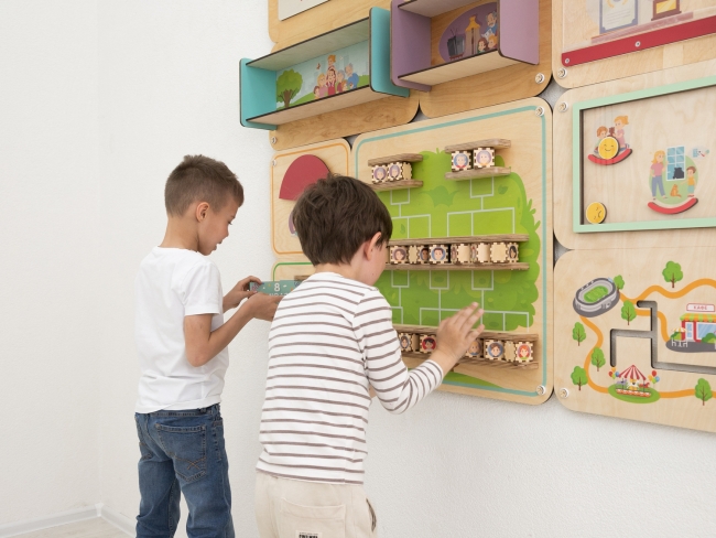 Дидактическая настенная панель «Семейные ценности» Дидактическая настенная панель «Семейные ценности»