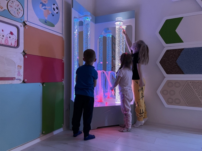 Угловая воздушно-пузырьковая колонна (двойная) Угловая воздушно-пузырьковая колонна (двойная)