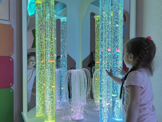 Угловая воздушно-пузырьковая колонна (двойная) Угловая воздушно-пузырьковая колонна (двойная)