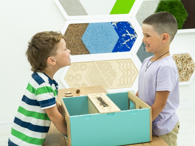 Тактильный развивающий комплект «Тайничок» Тактильный развивающий комплект «Тайничок»