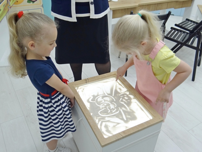 Стол психолога-дефектолога «АЛМА СТАРТ» Стол психолога-дефектолога «АЛМА СТАРТ»