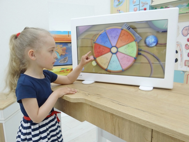 Стол психолога-дефектолога «АЛМА ПРО» Стол психолога-дефектолога «АЛМА ПРО»